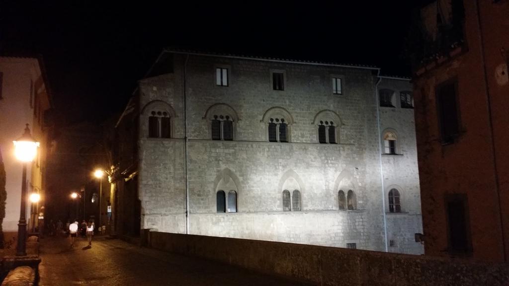 Fontana Grande Apartment Viterbo Eksteriør billede